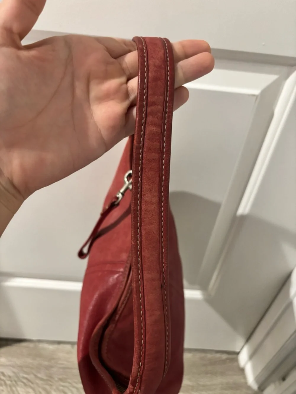 Vintage Coach Ergo 9219 Red Leather Hobo Shoulder Bag Y2K Slouchy Cowhide Purse - Picture 9 of 11